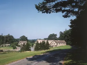 Image of Manor Court Club