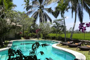 Image of Saudara Home