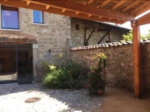 Image of La Cour Rose