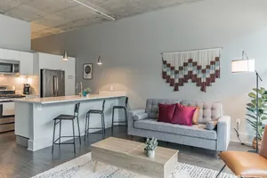 Image of Towers At Opop 2102 Spacios And Cozy 1 Bd 1 B