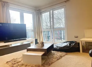 Image of Remarkable 2-Bed Apartment in Cheltenham