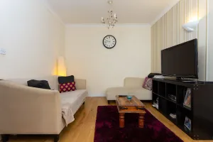 Image of Comfortable Flat Near Liverpool Street With 2 Bedrooms