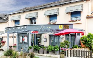 Image of LOGIS AUBERGE DE LA TRUFFE - HOTEL DE LA TRUFFE