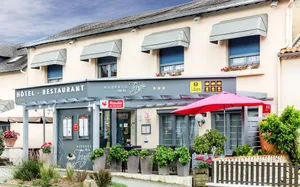 Image of Logis Auberge de la Truffe Hotel de la Mairie