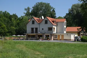 Image of La Cascade