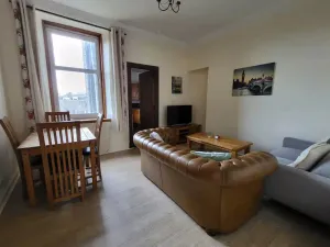 Image of Central Location, Free Parking, Enhanced Cleaning