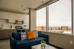 Image of FRONTDESK Flashcube Apts Downtown Kansas City