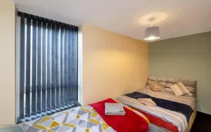 Image of Large Apartment Central