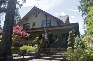 Image of Lara House Bed And Breakfast