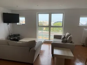 Image of Impeccable 2-bed Apartment in Gateshead