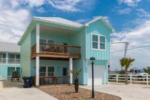 Image of An Exclusive Waterfront Property
