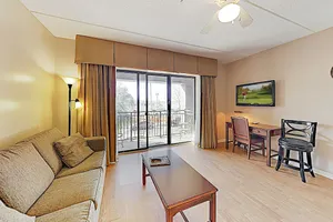 Image of Lovely Modern Condo w\/ Balcony - Walk to Riverfront Park