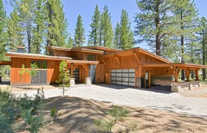 Image of Henness Escape