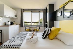 Image of GuestReady - Gorgeous Studio in the heart of Issy-les-Moulineaux