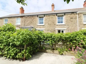 Image of Mellow Cottage just a short walk to the beach