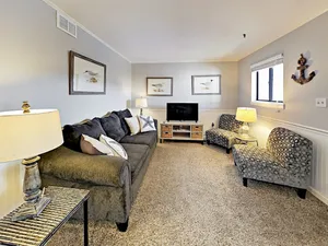 Image of William Hilton #4305 - 2 Br Condo