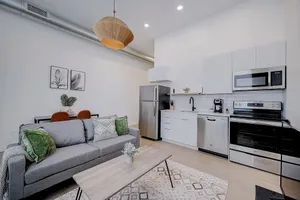 Image of FRONTDESK 548 W State St Apts Arts Dist Columbus