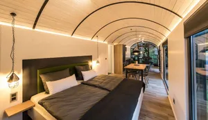 Image of LokoMotel-Wohnung, Luxus Ferienwohnung im Lokschuppen