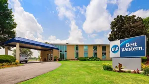 Image of SureStay Plus Hotel by Best Western Syracuse Airport