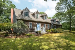 Image of Cape Cod Bay - 4 Br Home
