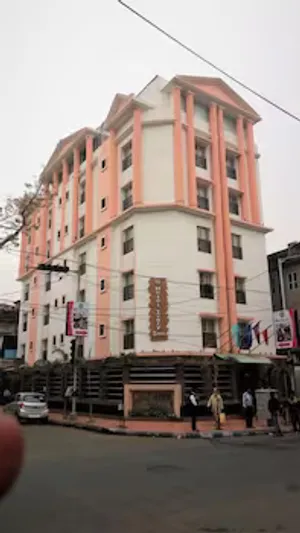 Image of Hotel Ivory Inn