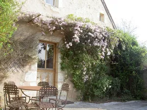 Image of Maison contemporaine à Coudray-au-Perche avec grand jardin