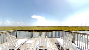Image of Harbor Island - 306