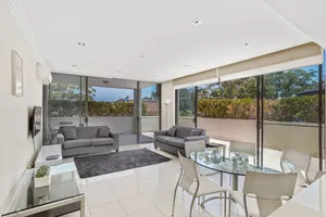 Image of Aura Apartments, Unit 5/59 Shoal Bay Road