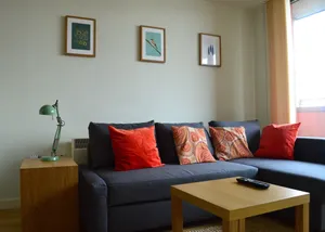 Image of London City View Apartment, short walk to Tower Bridge, Free Parking
