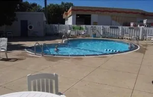 Image of Hometown Inn