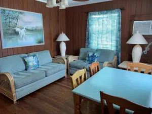 Image of Holiday Court 16 - Beacon