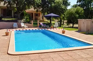 Image of Corsican villa with shared pool
