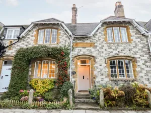 Image of Old Gaol Cottage, CERNE ABBAS