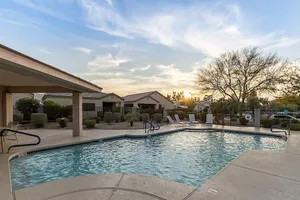 Image of Ravenswood Retreat 3 BR by Casago