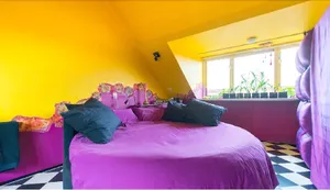 Image of Arty House