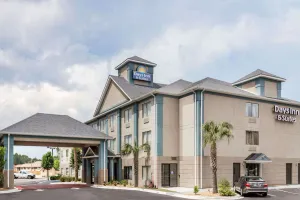 Image of Jesup Inn & Suites