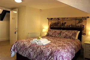 Image of Raven Haven Glastonbury