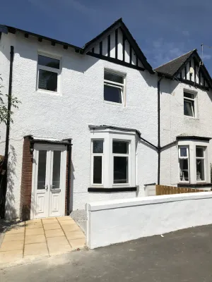 Image of Glasgow Airport Holiday Home