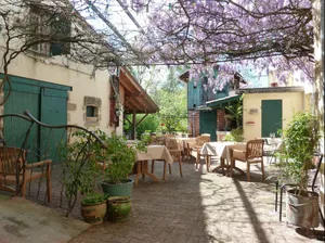 Image of Sous La Tonnelle