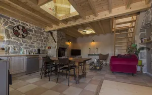 Image of Mas de Guilhaumon côté hameau