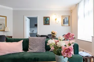 Image of Beautiful 2 bed apt in Mayfair, Close to Tube