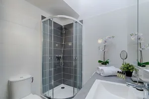 Image of RARE Beau loft sur les toits de Marseille