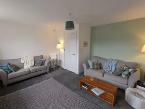 Image of Beautiful and Spacious 4 Bedroom Home Armley Leeds