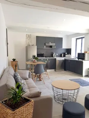 Image of Appartement lumineux à Sainte-Geneviève, 45 m² jardin