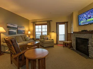 Image of 2 Br: Soaring Eagle 311