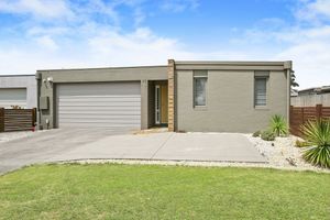 Image of Rosebud family Beach House