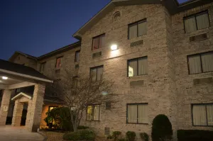 Image of Brookshire Inn & Suites