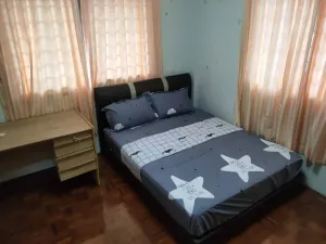 Image of Oyo 90310 E Homestay Permai Timur