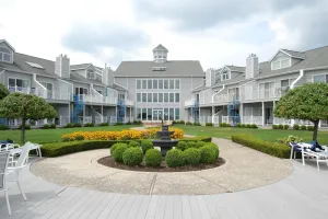 Image of Culver Cove Lakeside Condominiums