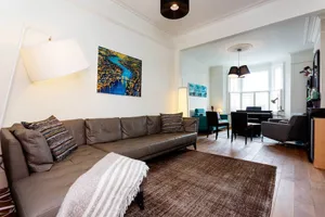 Image of Veeve Clapham Calm